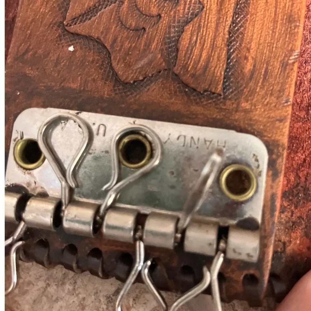 Vintage Handy USA Brown Tooled Leather Key Case Floral Whipstitch 6 Hook Wallet
